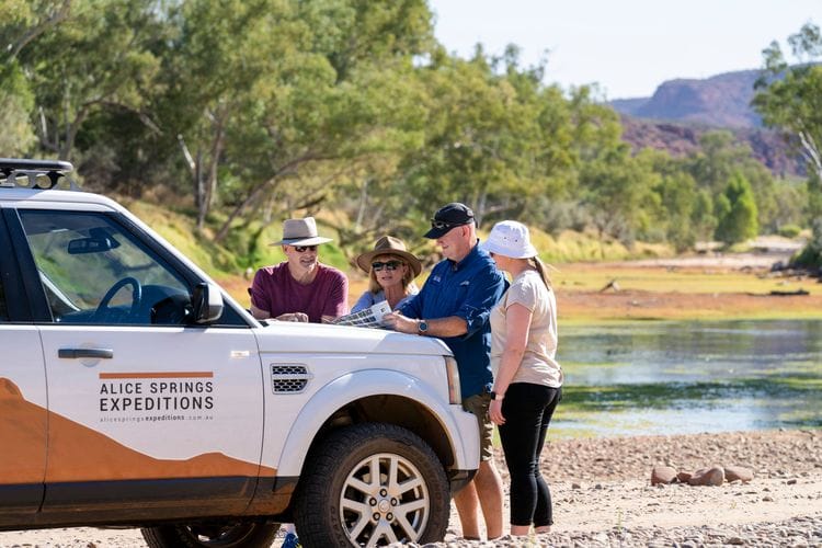 Western Desert Art 4WD Explorer