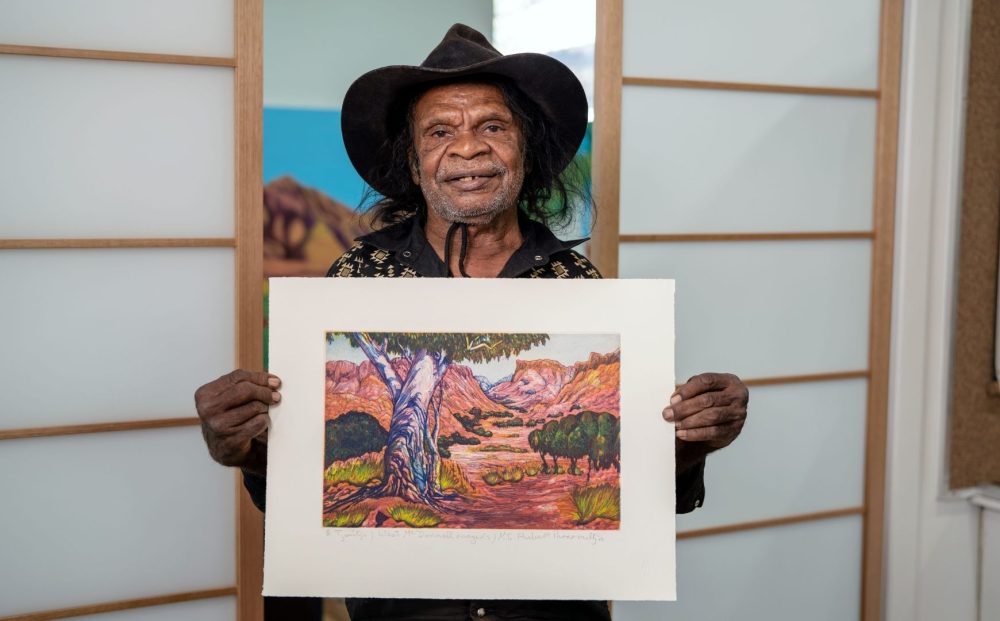 Private Tour: Western Desert Art