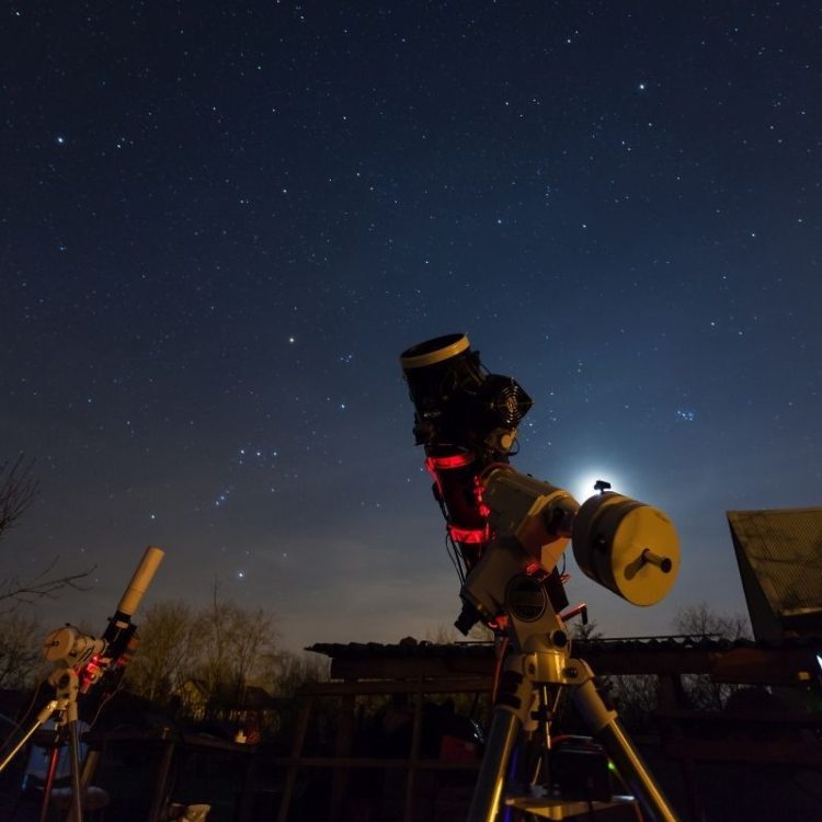 Painted Hills and Deep-Sky Imaging
